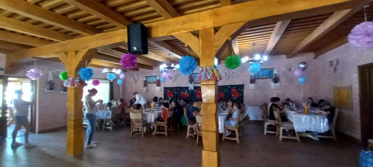 Pensiunea Valea Branzei Nanesti Exterior foto